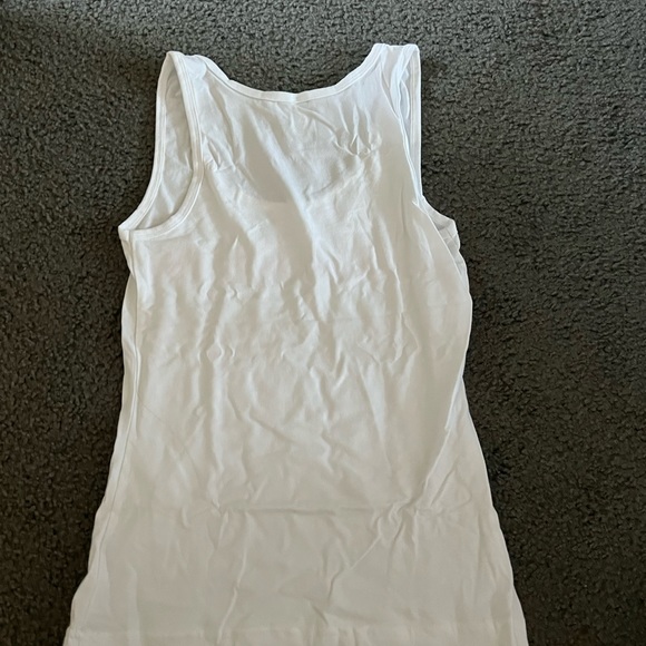 NWOT womens lifeguard tank - Picture 3 of 3